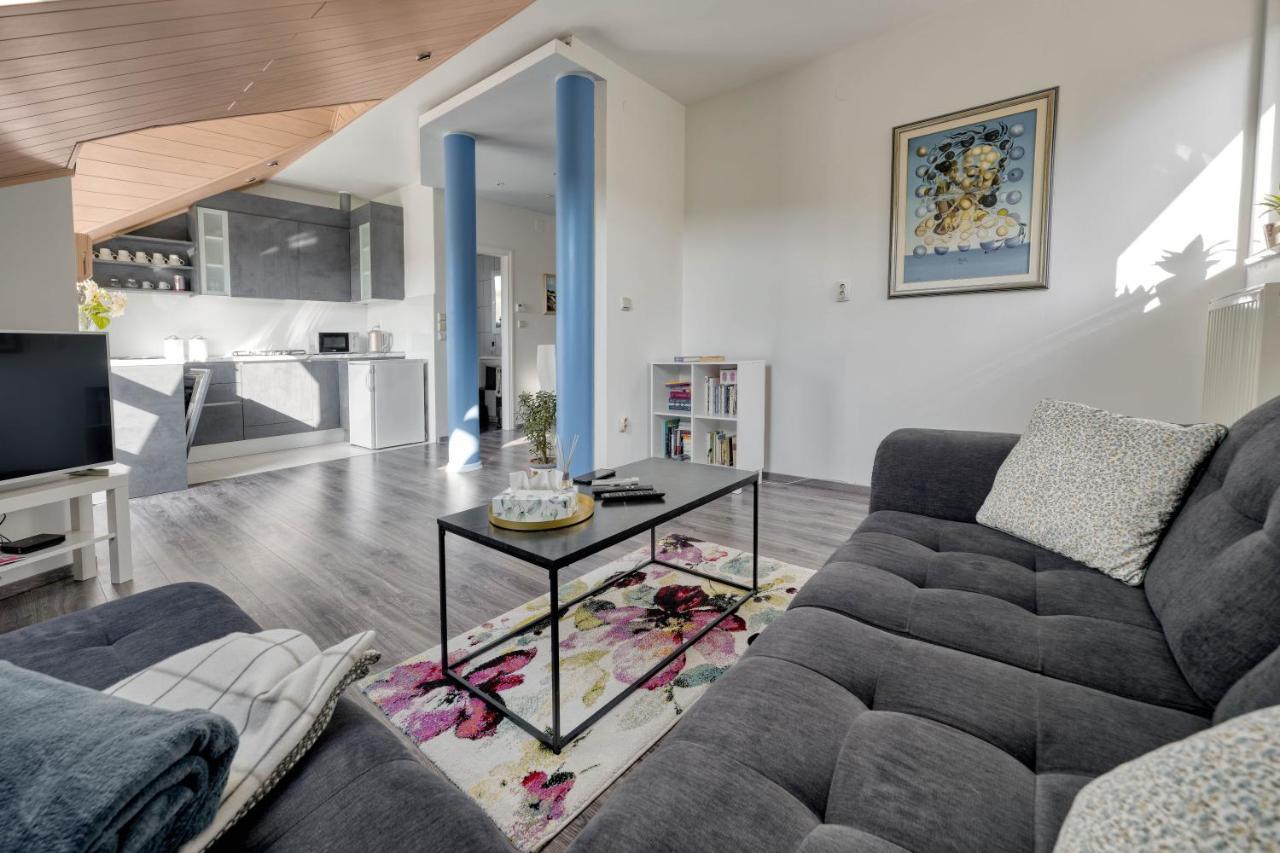Astarea - Luxe Penthouse In Nature - Jacuzzi - Free Private Parking - Terrace & Balcony - Peace 자그레브 외부 사진