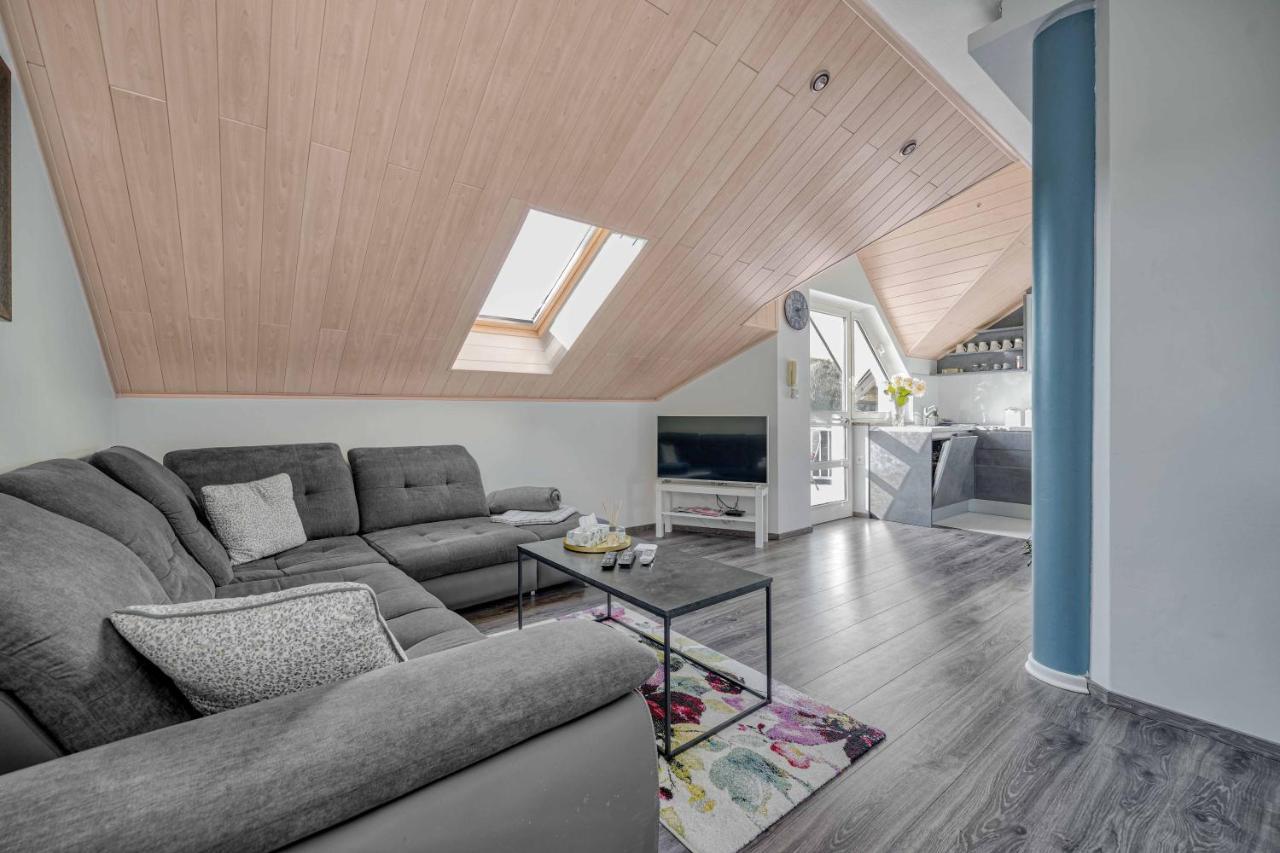 Astarea - Luxe Penthouse In Nature - Jacuzzi - Free Private Parking - Terrace & Balcony - Peace 자그레브 외부 사진